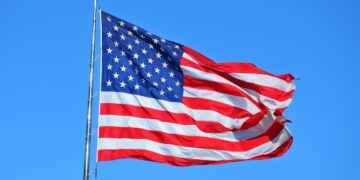 Solo la super bomba GBU-57 può distruggere i bunker nucleari iraniani: l’arma USA che Israele non ha