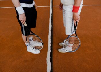 Roland Garros: Sinner batte Djokovic e vola in finale contro Alcaraz