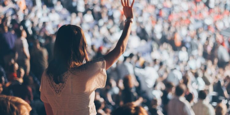 Ed Sheeran incanta Roma: live epico allo Stadio Olimpico con 79mila spettatori