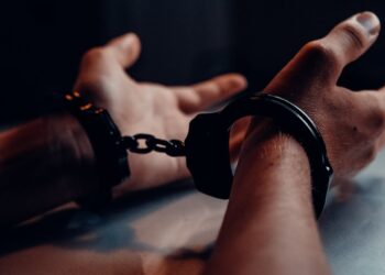 Furto in casa a Patrica: ladro sorpreso e chiuso in camera dai proprietari fino all’arrivo dei carabinieri