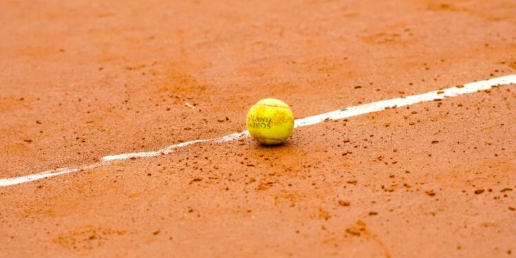 Roland Garros: Alcaraz batte Sinner al termine di una finale epica